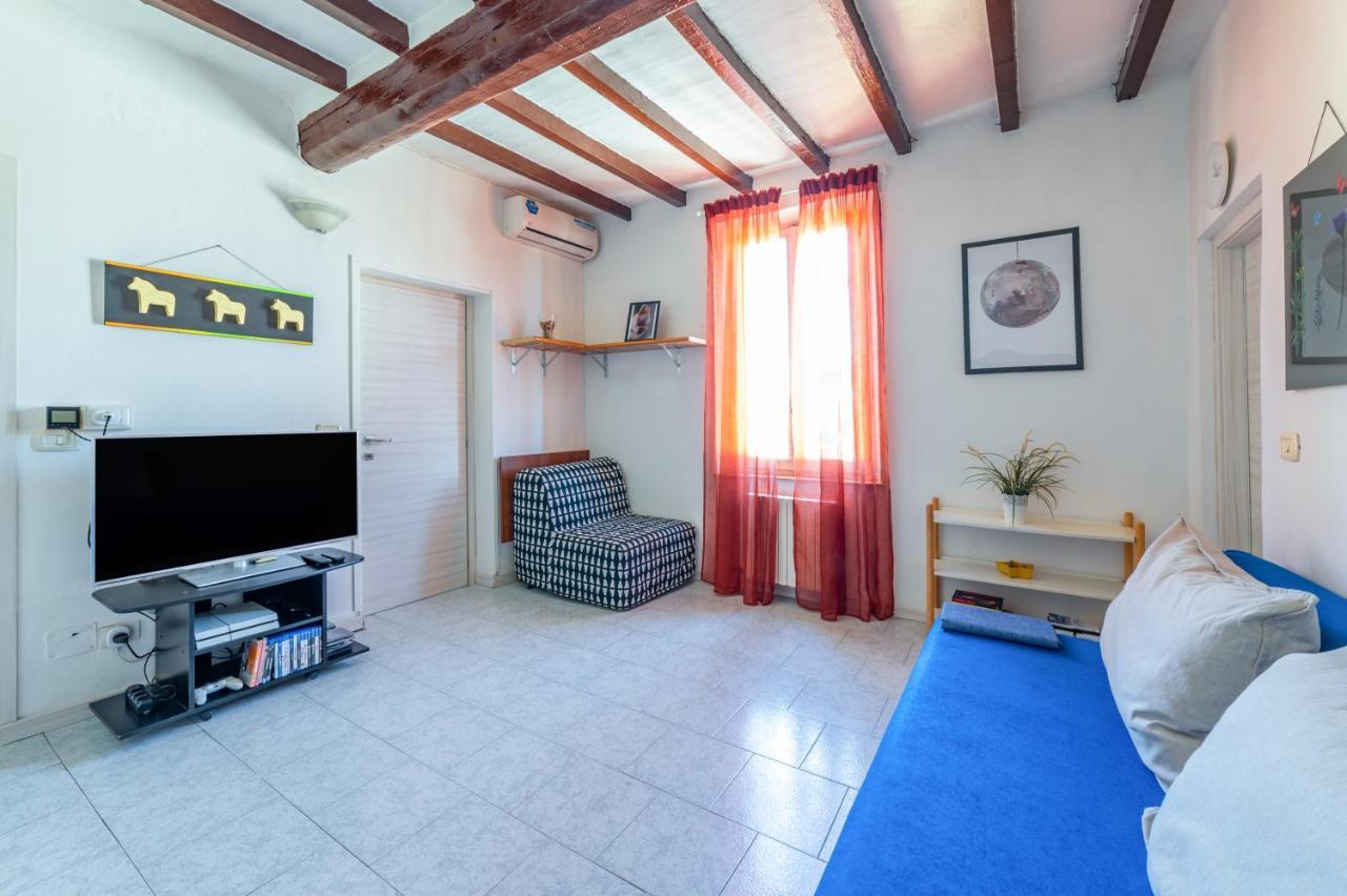 Parma Centro Torri Huge Apartment X6 Exterior foto